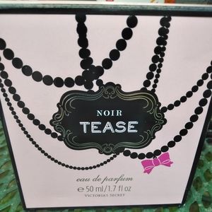 Victoria secret Tease Noir